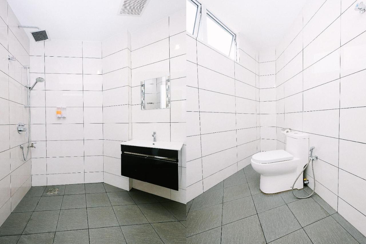 Super Oyo 43935 Mancalin Hotel Куантан Екстер'єр фото
