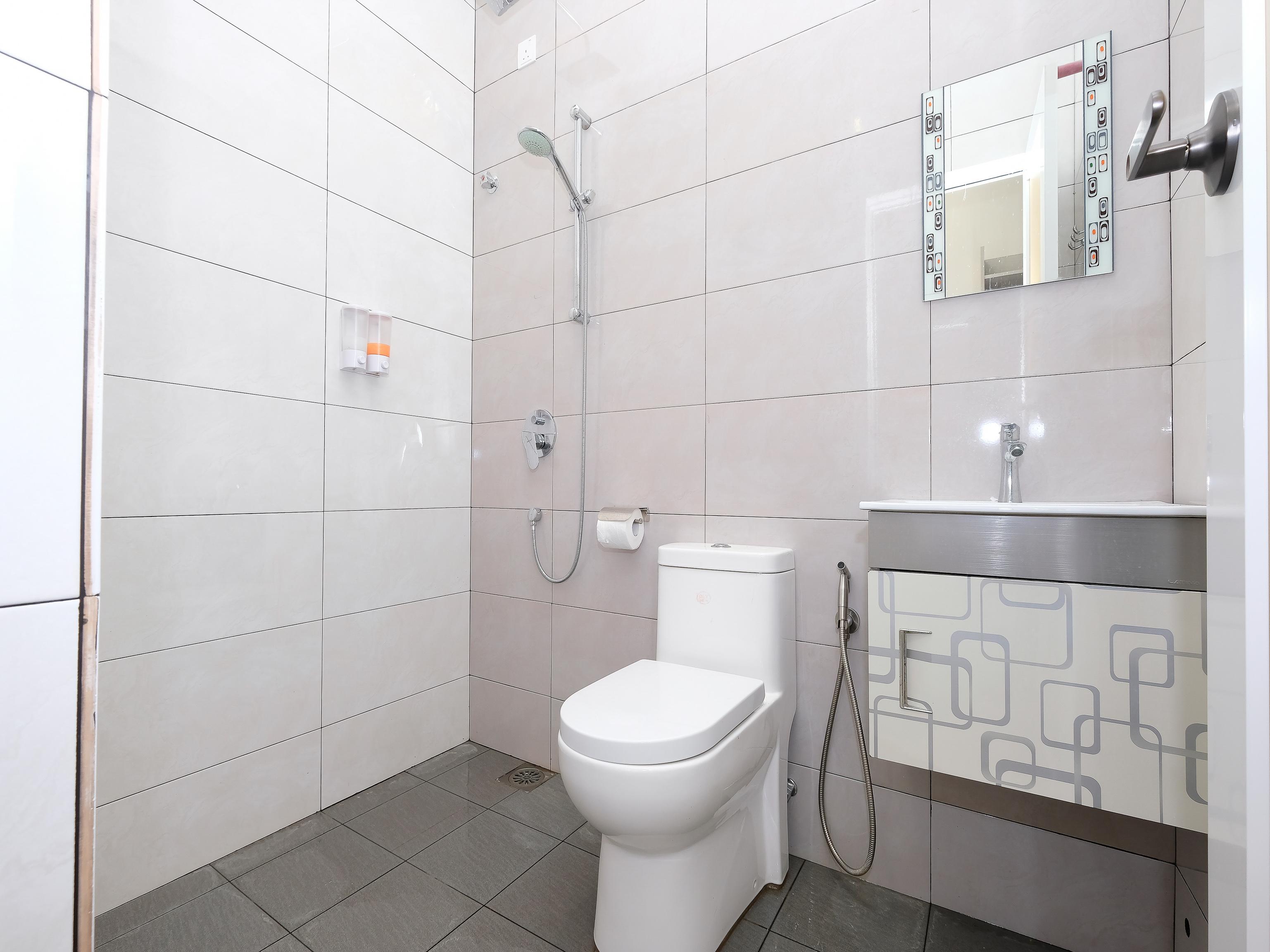 Super Oyo 43935 Mancalin Hotel Куантан Екстер'єр фото