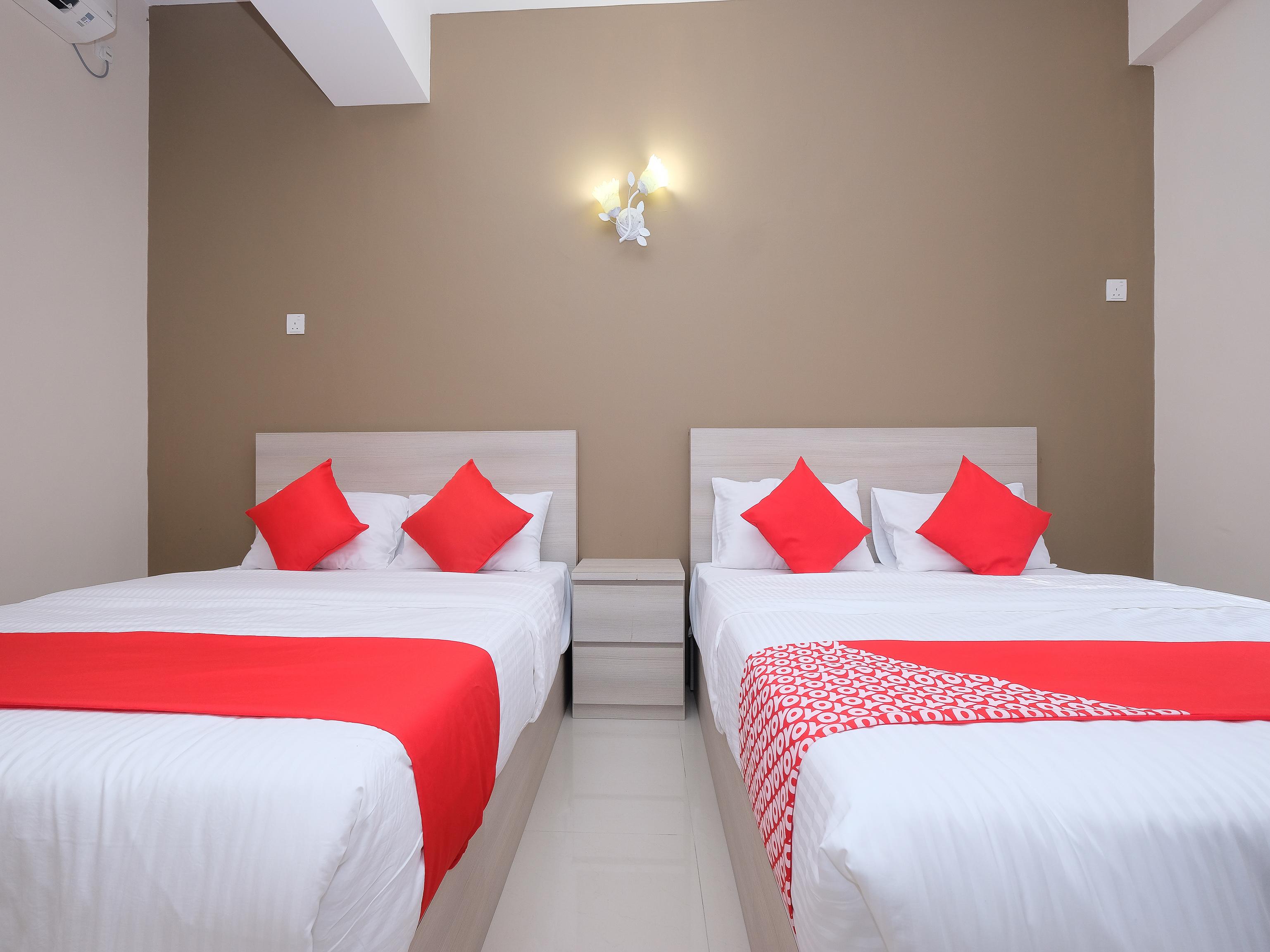 Super Oyo 43935 Mancalin Hotel Куантан Екстер'єр фото