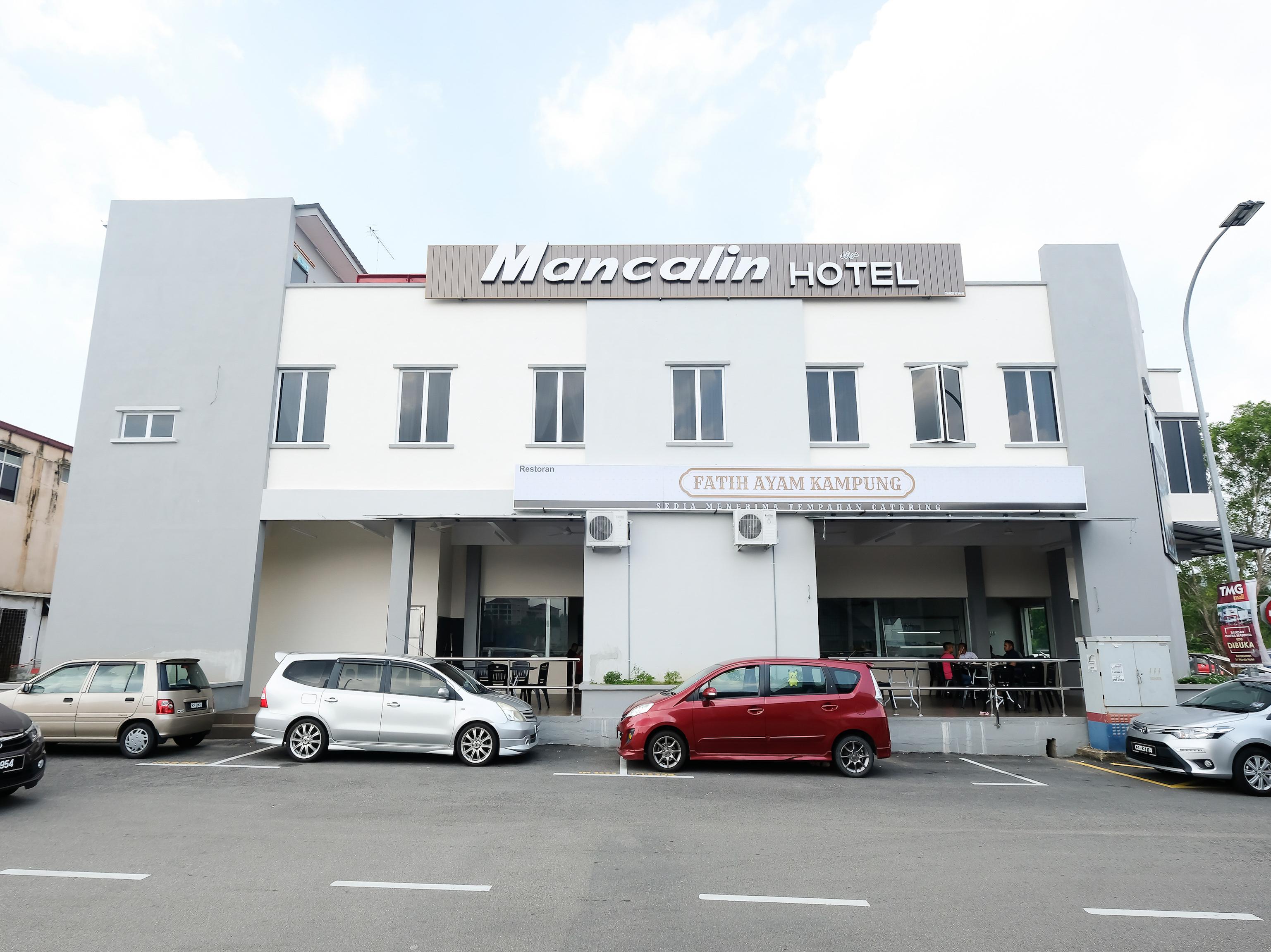 Super Oyo 43935 Mancalin Hotel Куантан Екстер'єр фото